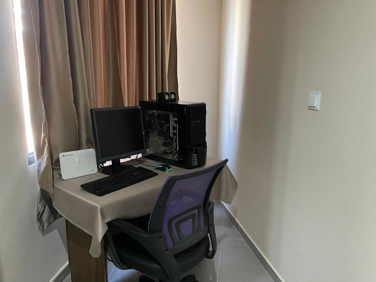 Aretousa - Center Luxury 1 *